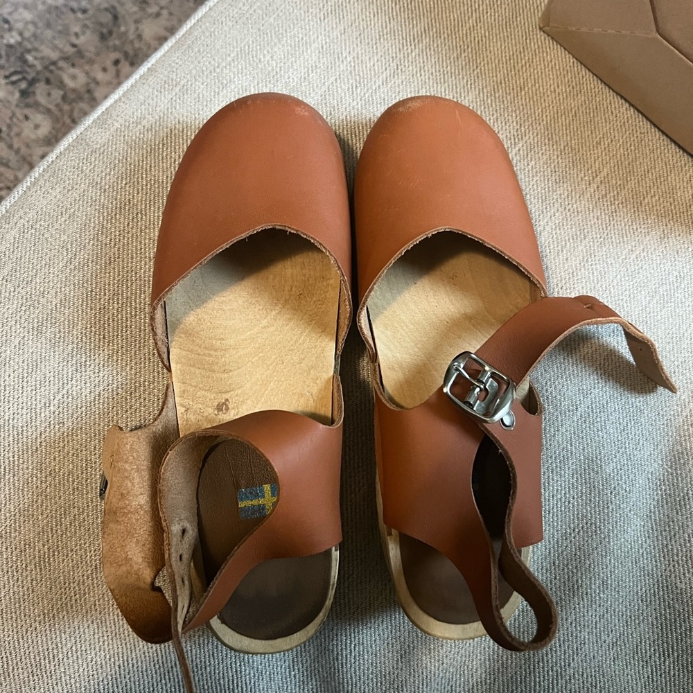 MIA Sophia Luggage Clog